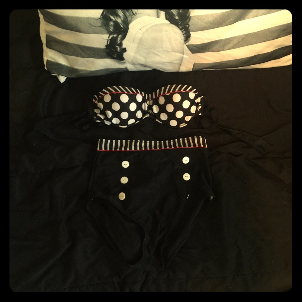 Replica vintage swimsuit. Missing button. See pics